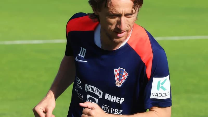 Croatian Men's National Football Club campaign creative for Kadena by Michael Herron